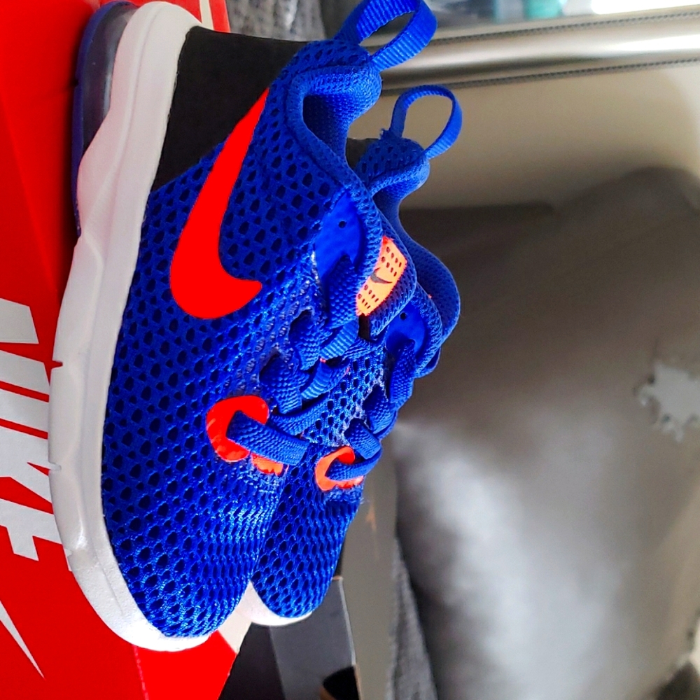Baby nike
